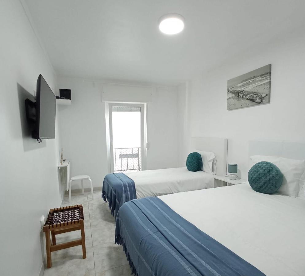 Auberge de jeunesse Residencial Mira-Mar à Peniche Extérieur photo